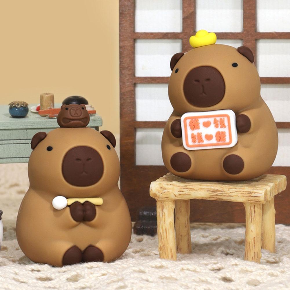 Capybara Sculpture Cute Capybara Animal Ornament Cartoon Capybara Tabletop Decoration Creative Gifts for Friends Kids