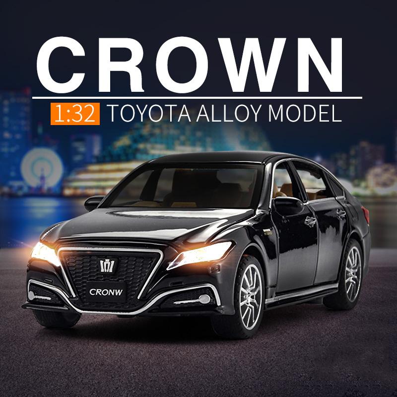 1/32 Toyota CROWN Alloy Car Model Diecasts & Toy Vehicles Metal Toy Car Model Simulation Sound Light Collection Gift
