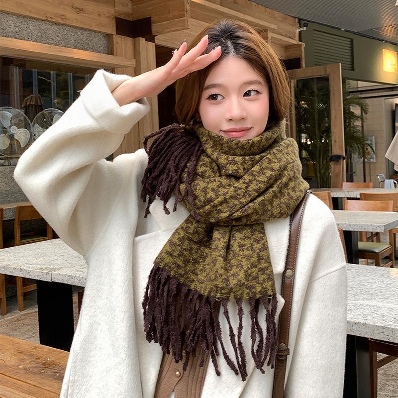 

High-End Women s Milk Velvet Scarf Autumn Winter Versatile Shawl Plaid Thickened Neck Warmer One Size