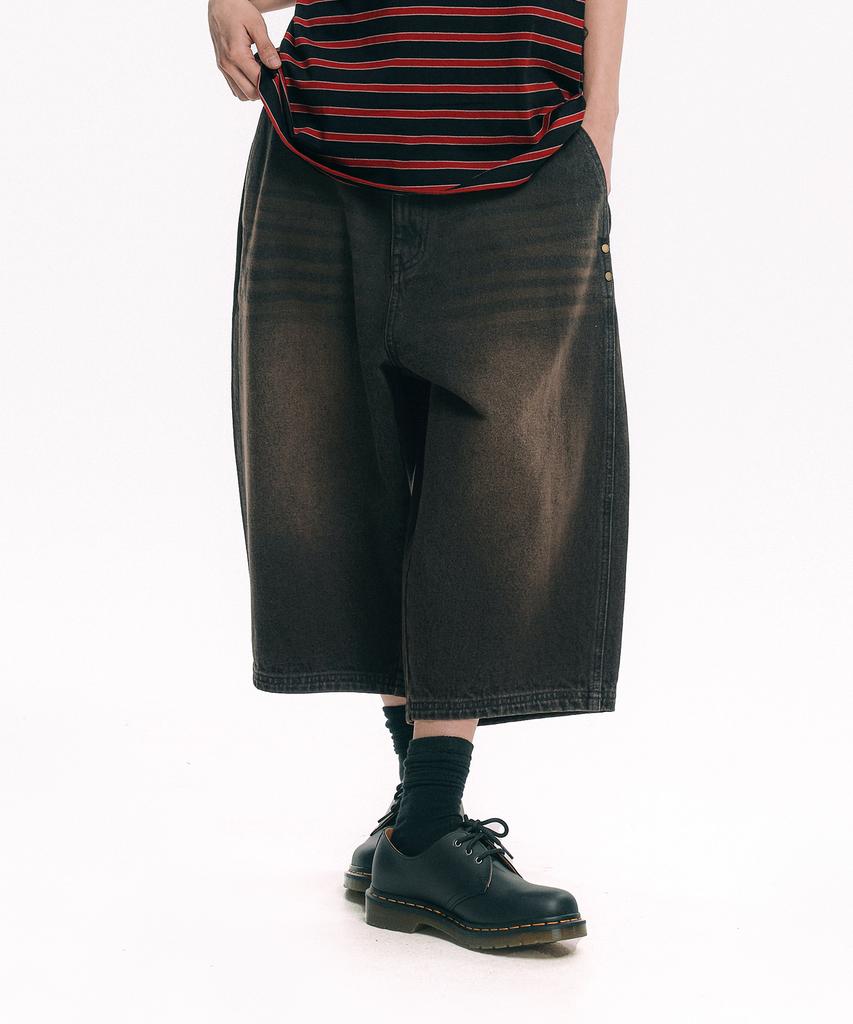 MOO Straight-Line Length Bermuda Denim Pants - Black