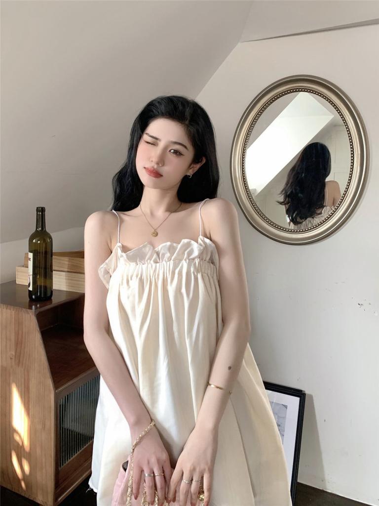 French sweet and gentle wind doll shirt women's summer wear sling vest loose niche design sleeveless top