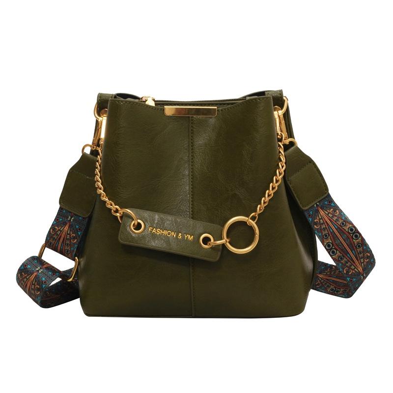 Retro commuter bucket bag women's 2025 new high-end fashion shoulder bag versatile broadband niche messenger bag