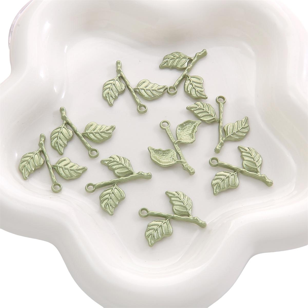 

1-2 шт./пакет из сплава с зелеными листьями, подвеска, браслет, ожерелье, серьги, ювелирные аксессуары 26x26mm 2pcs/bag