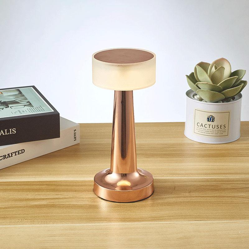 Lámpara de mesa retro de metal táctil, decoración para bar, mesa de café, restaurante, luz de escritorio, luces LED de noche recargables para dormitorio.