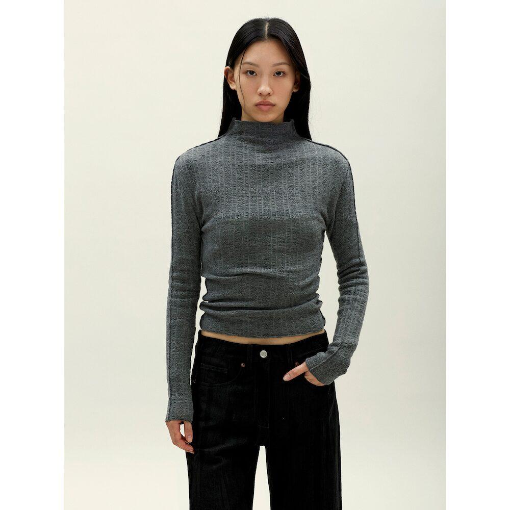Anggae Smocked Pullover Grey