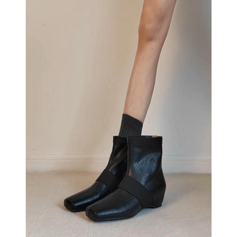 Sheepskin Version~ Retro Square Head Inner Height Increase Thin Boots Women's Fashion Simple Black Versatile Short Boots Martin Boots