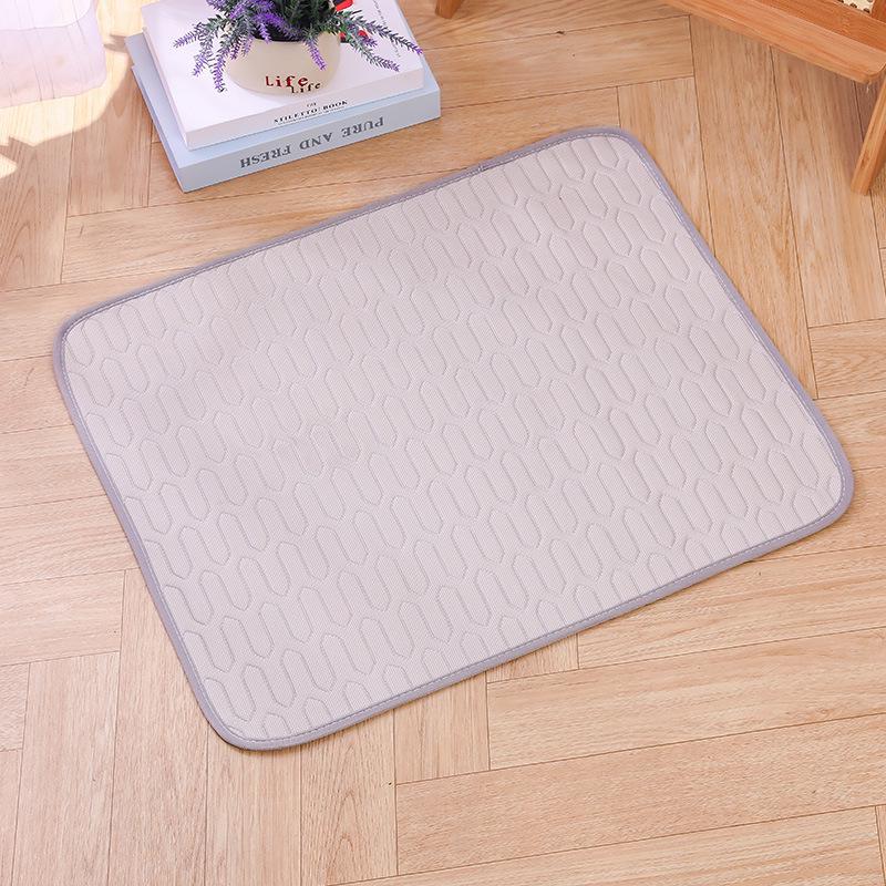 Summer Cooling Pet Mat: Breathable Ice Silk Pad for Dogs & Cats