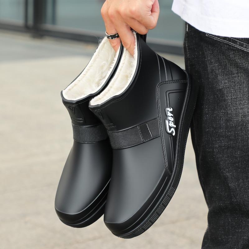 

German rain shoes men s short autumn and winter water shoe cover shoes rain boots women s non-slip waterproof car wash shoes men 40