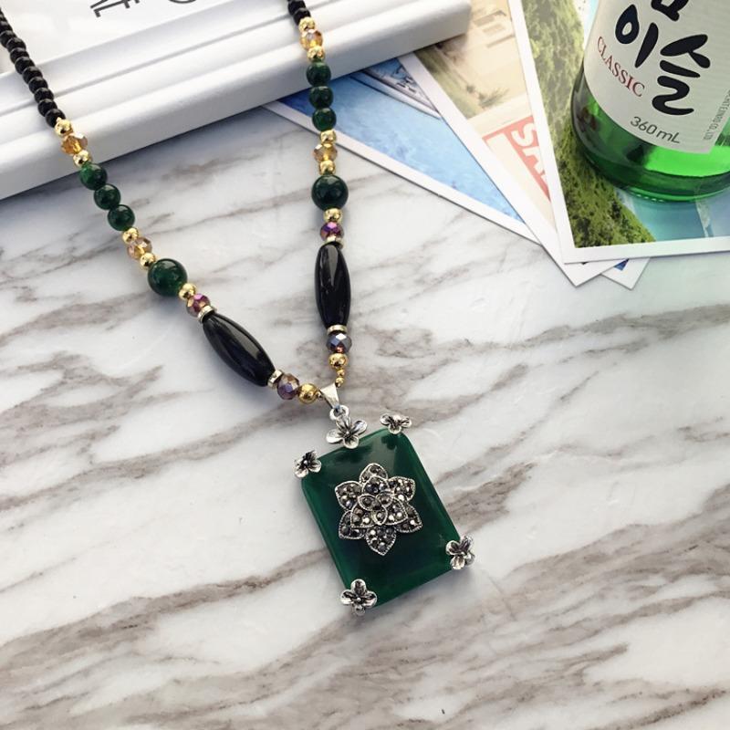 Retro Fashion Opal High-end Necklace Female Long Temperament Sweater Chain Flower Diamond Versatile Accessories