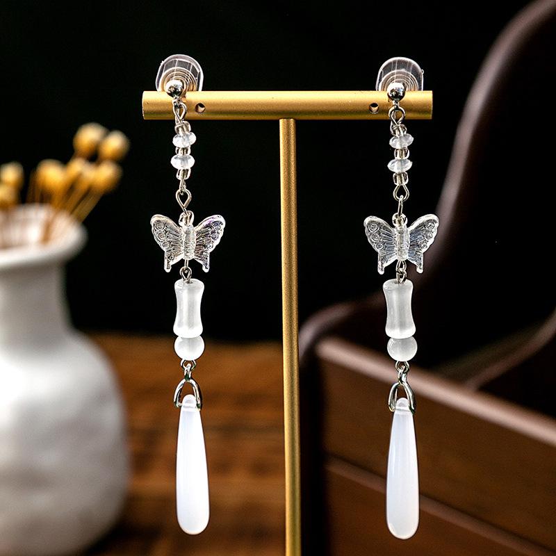 BLINGBAY Women's New Chinese Style Imitation Pearl Earrings Chinese Style Butterfly Drop-shaped Tassel Earrings Simple Hanfu Accessories Retro Jewelry