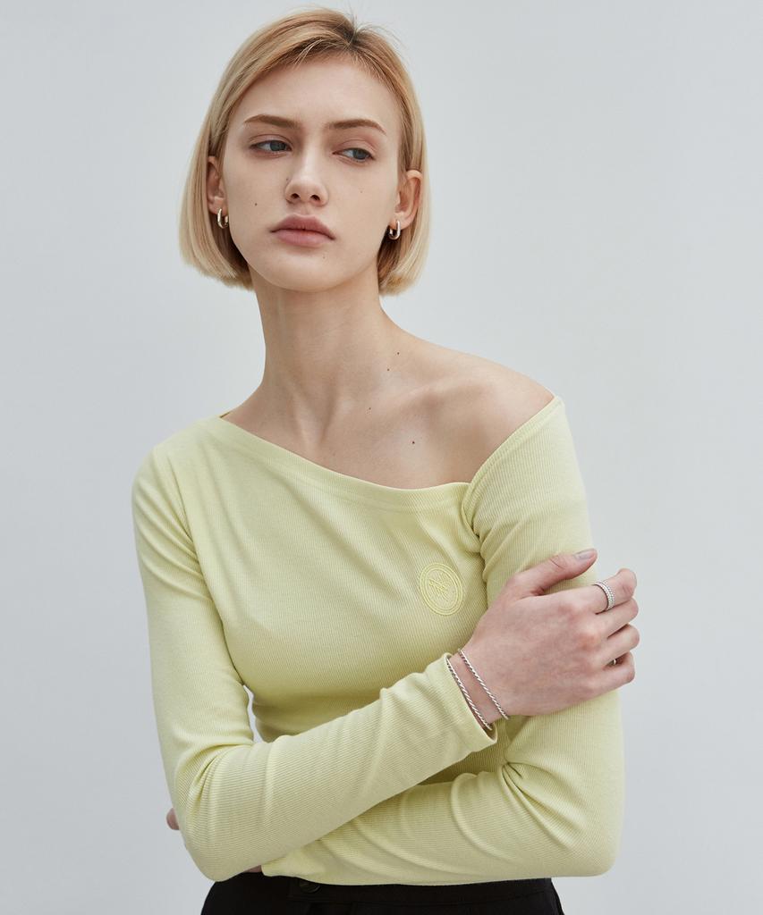 Nigaennikol Nicole Unbalanced Off T-Shirts_Vintage Green