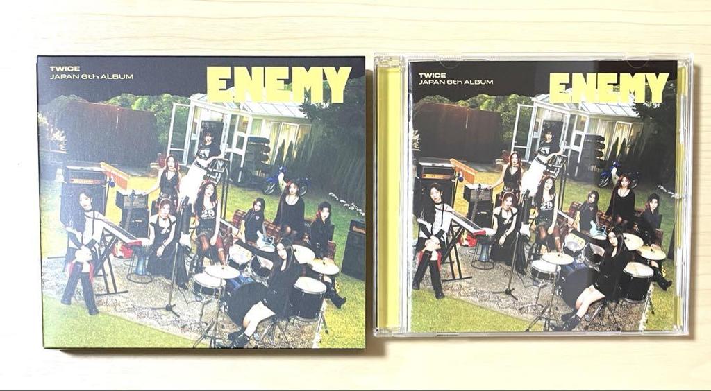 [USED] TWICE ENEMY First Press Limited Edition B Album