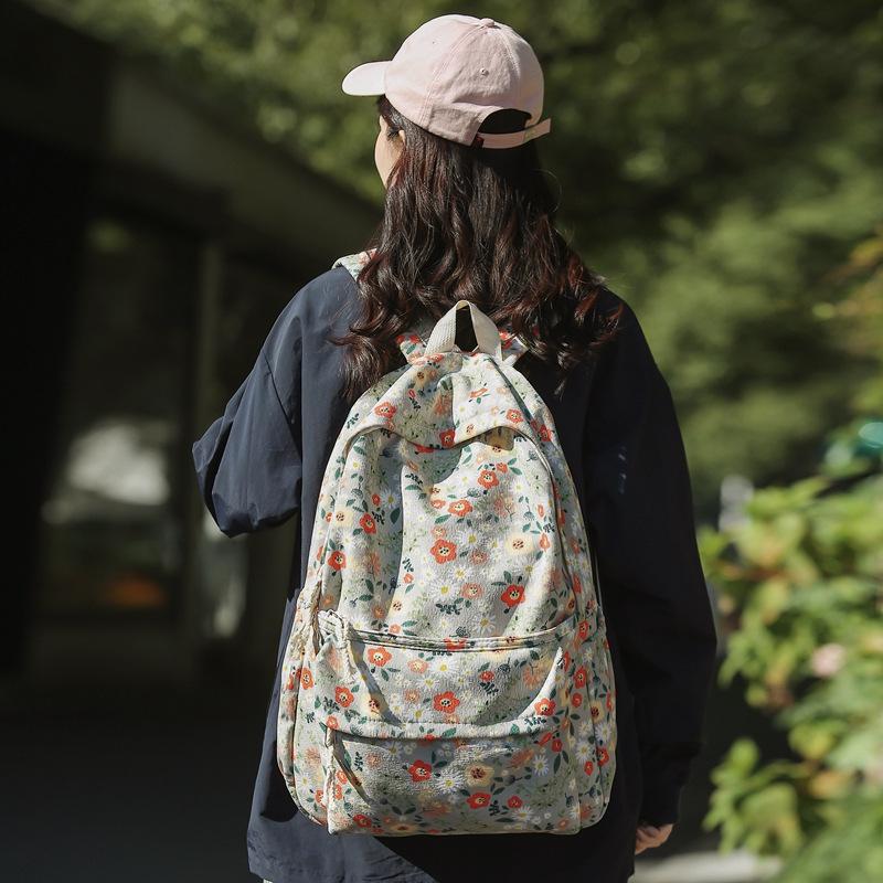 Large Capacity Floral College Student Commuting Trendy Schoolbag Backpack for Women's New Japanese Niche Travel Flower Backpack
