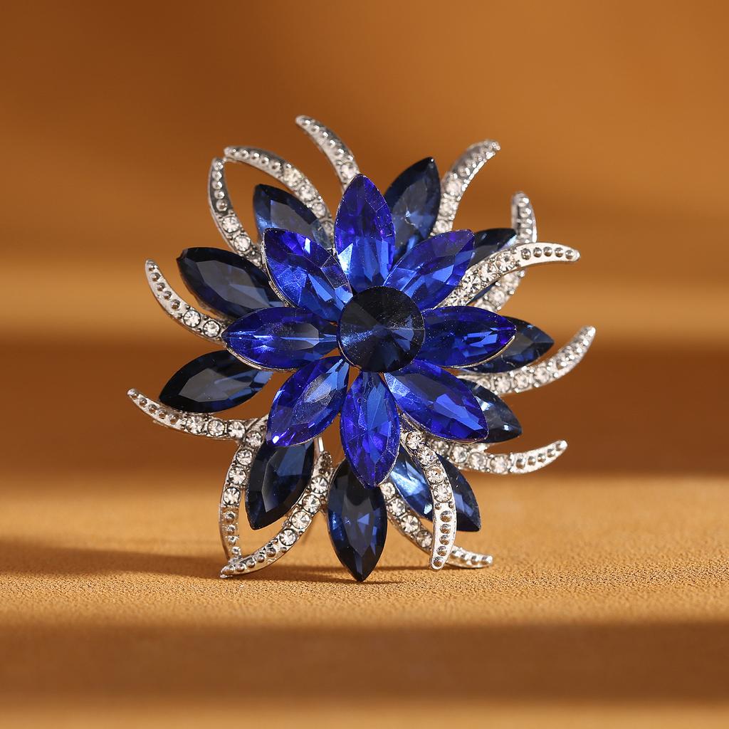 Elegant Double Layer Flower Brooch With Crystals and Florals Designs for Women Jewelry Accessories