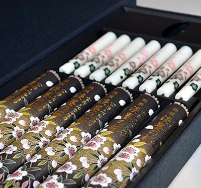 Uno Chiyo Bougie photo en fleur de cerisier à encre légère spécialement sélectionnée au Japon Fabriquée en fleur de cerisier Sans nouvel encens de condoléances Bon Mourning, Set,