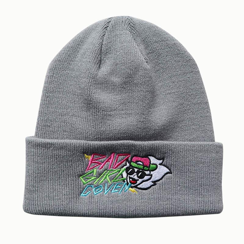 

Fashionable cartoon character embroidered knit hats for men and women in Europe and America, suitable for autumn and winter outdoor use, warm Adjustable светло-серый