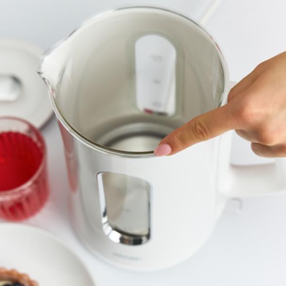 Electric kettle mpm mcz-126/b white
