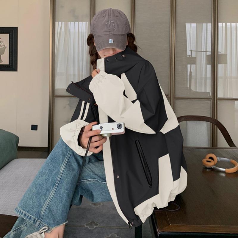 

Новая женская зимняя короткая уличная куртка свободного кроя в корейском стиле, куртка с набивкой из хлопка в стиле милитари, стеганое пальто 2XL чёрный