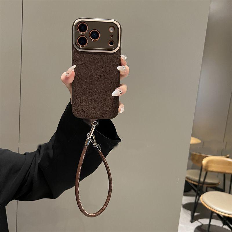 Niche Ins Dark Brown Moon Pit Pattern Star Hand Rope Apple 16promax Mobile Phone Case IPhone14/13 Anti-drop 15