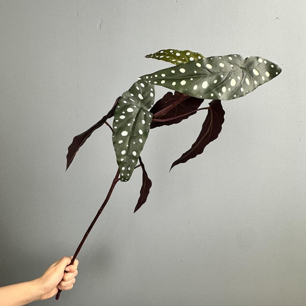 

Plastic Artificial Green Plants Realistic Artificial Leaf Branch Outdoor Garden Decor Style B