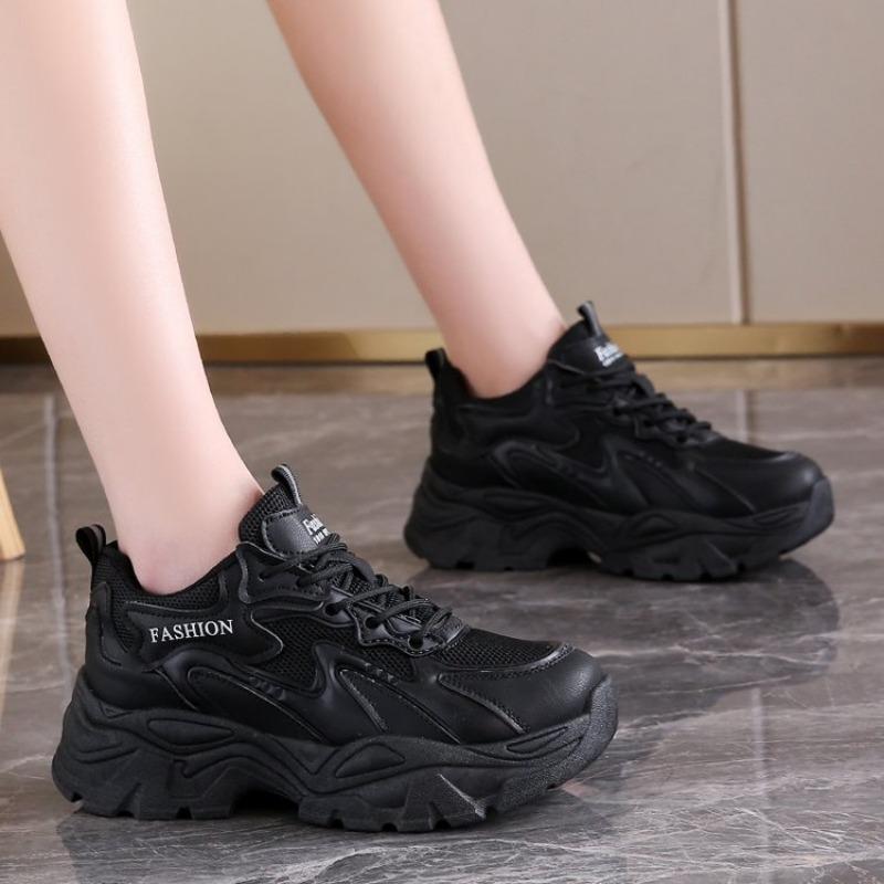 

Массивные кроссовки женские тенденции 2024 осень белые толстые папины туфли для женщин модные сетчатые дышащие кроссовки на платформе женские 35 чёрный