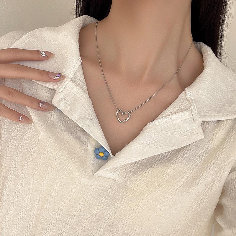 2025 Trendy Niche Beaded Necklace - Sweet, Pure, and Versatile High-End Style