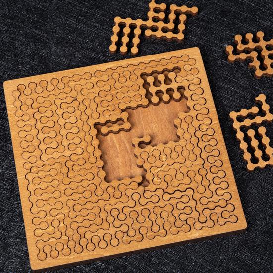 Wooden Fractal Tray Jigsaw Puzzle with Frame Reverse Thinking Impossible Difficult Puzzle Challenge Game Kids Adults Educational Irregular Puzzle Toy