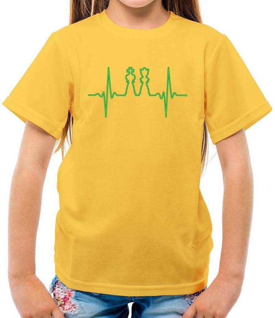 Heartbeat Chess - T-Shirt - Board Game Player Love Pieces King Queen