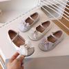 Autumn 2025 Sequined Bow Princess Shoes: Fashionable Leather Shoes for Girls