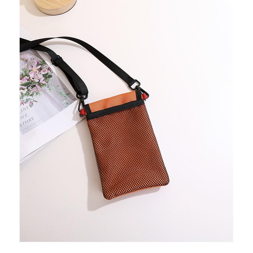 IELGY Multifunctional portable mobile phone bag