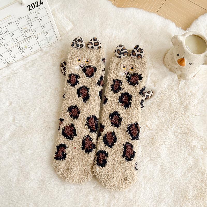 Korallenfleece-Socken Damen Winter Verdickt Dreidimensionale Ohren Schwanz Niedlich Halb-Fleece Boden Schlaf-Socken