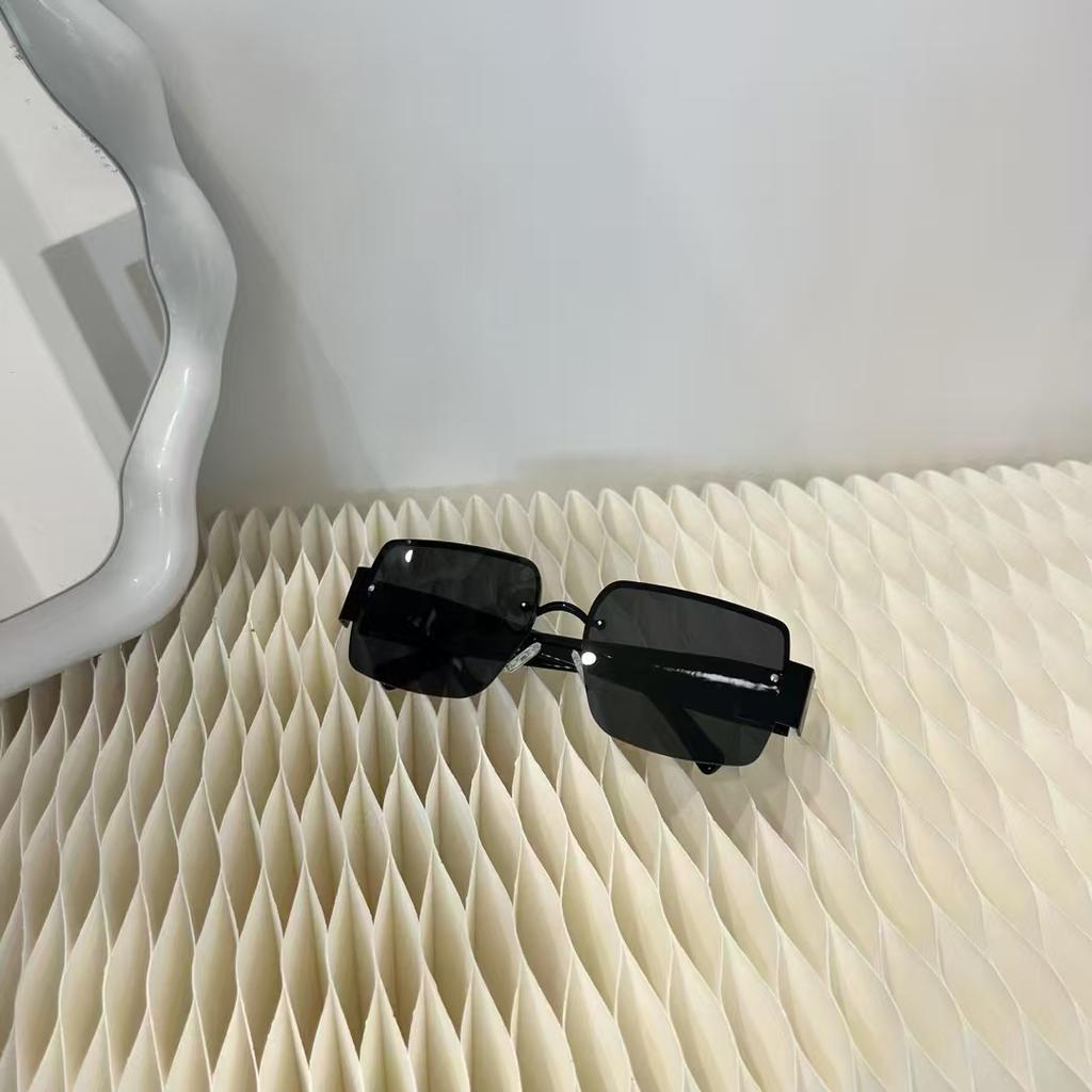 Square Shape Women Sunglasses Korean Fashion Uv Protection Women'S Sun Glasses Travelling Photographing Men Sunglass