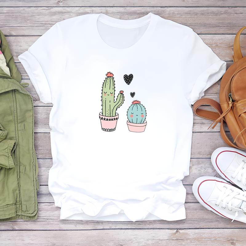 Short-sleeve summer T-shirt for women, stylish and trendy with cute printed designs.