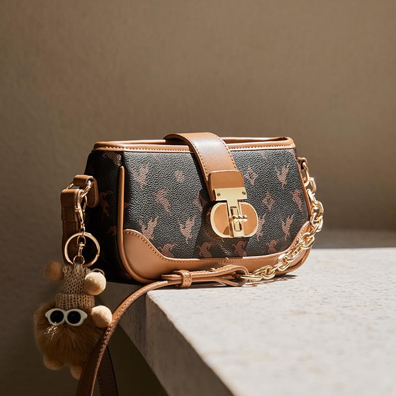 

Mrs. Qiao Bag 2025 New Women s Crossbody Bag Niche Underarm Bag High-end Feel Shoulder Bag Summer Women s Bag Long24CM、Wide8CM、High