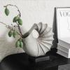 Artigianato in Resina Vaso da Fiori Conchiglia Guscio di Vongola Ornamenti per Composizioni Floreali Scultura Astratta Accessori per la Decorazione della Casa