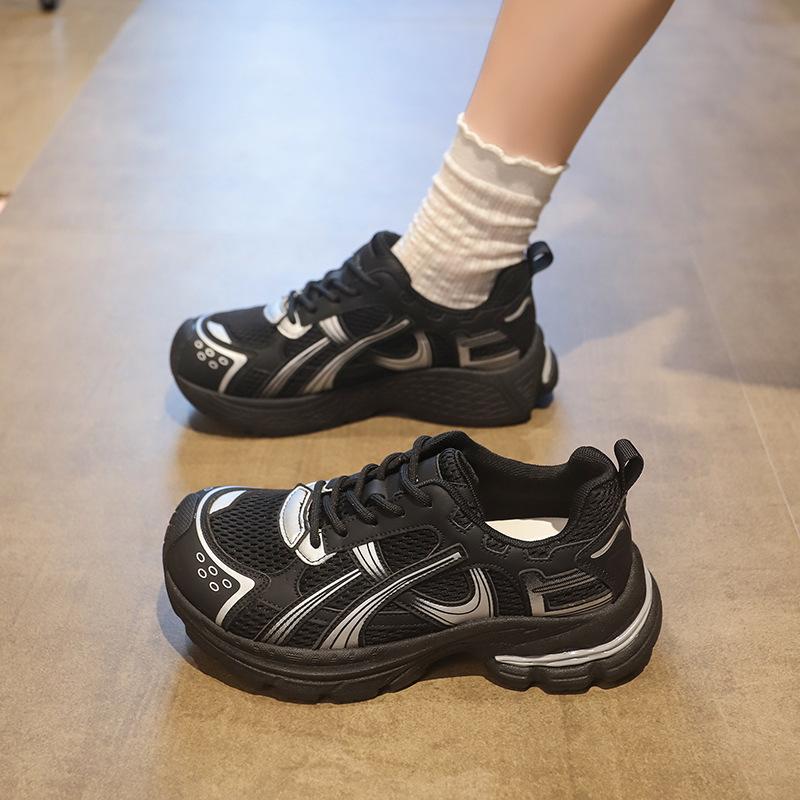 Daddy shoes are breathable and lightweight, new thick-soled heightening in summer 2025, women's casual sports shoes, travel shoes, women's models