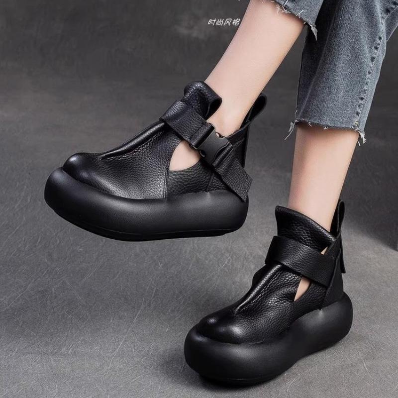 2025 New Women's Fashion Boots Round Toe Platform Sole Buckle Hollow Short Boots Retro All-match Spring and Autumn Single Shoes