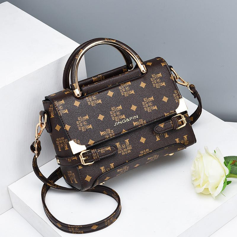 

Fashionable Stylish Pu Small Crossbody Bag With Trendy Patchwork Design For Everyday Use In Black Green Red Cream Pink Print Style