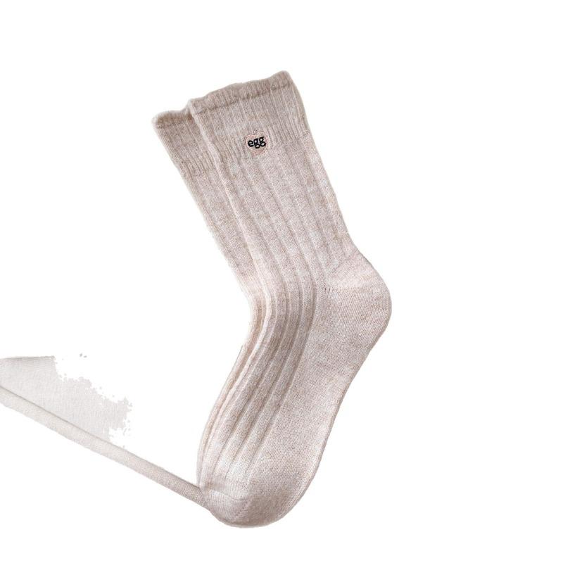 Autumn and Winter Simple Embroidered Soft and Glutinous Wool Solid Color Retro Lace Pile Socks Thick and Warm Mid-calf Socks for Women