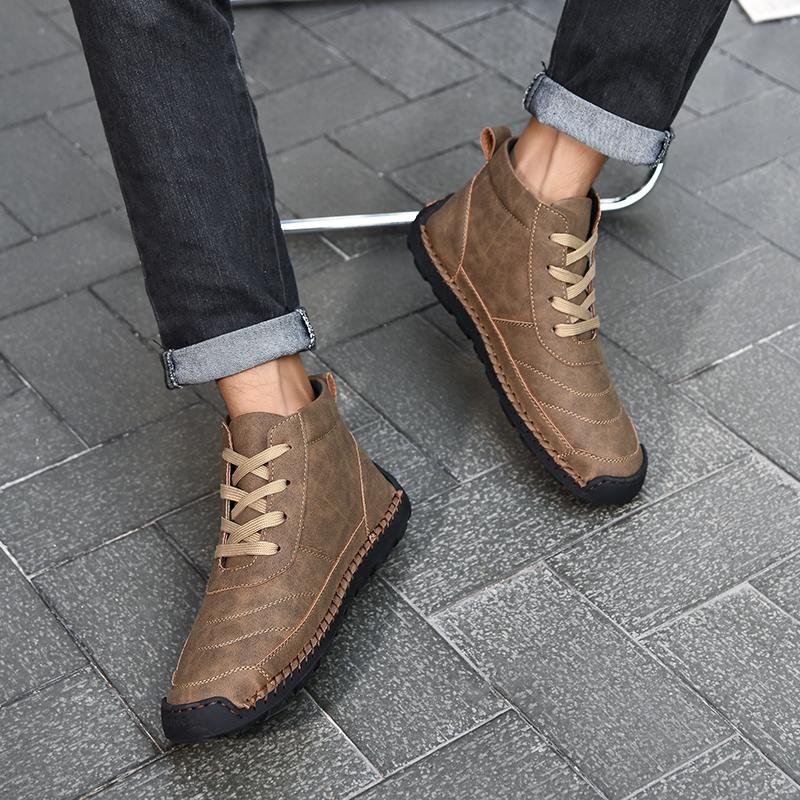 Retro Erkek Botları Moda tasarım ayakkabı Erkekler yarım çizmeler Erkekler Yürüyüş Ayakkabısı Nefes Çizmeler