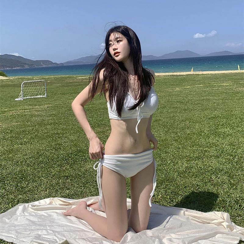 Sexy Split Sling Bikini - Women's Stylish Swimwear for Hot Springs and Beach Vacations