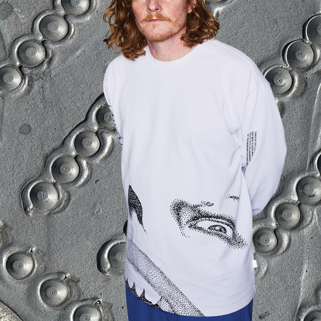 Vans Artist Loose Fit Long Sleeve Crew Neck Cotton T-Shirt Men Tops VN000VT2JVY
