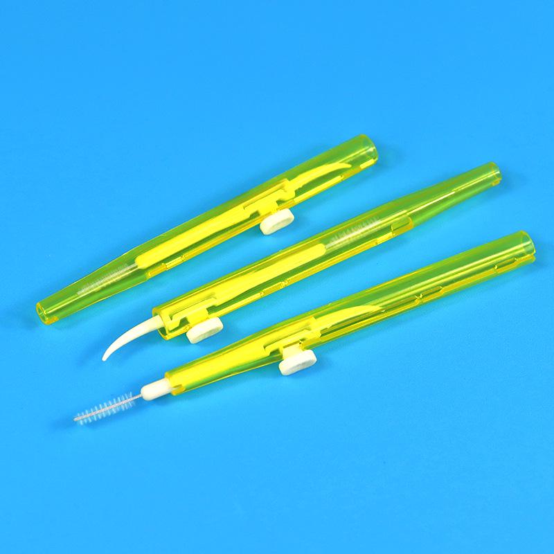 Retractable Push-Pull Interdental Brush for Gap Cleaning