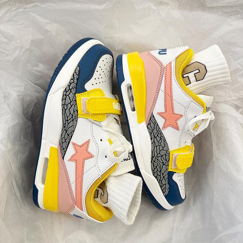 

Ветропроницаемые спортивные кроссовки с контрастными вставками, нишевые студенческие дышащие кроссовки с мягкой подошвой для бега, мужские и женские на толстой подошве, трендовые 44