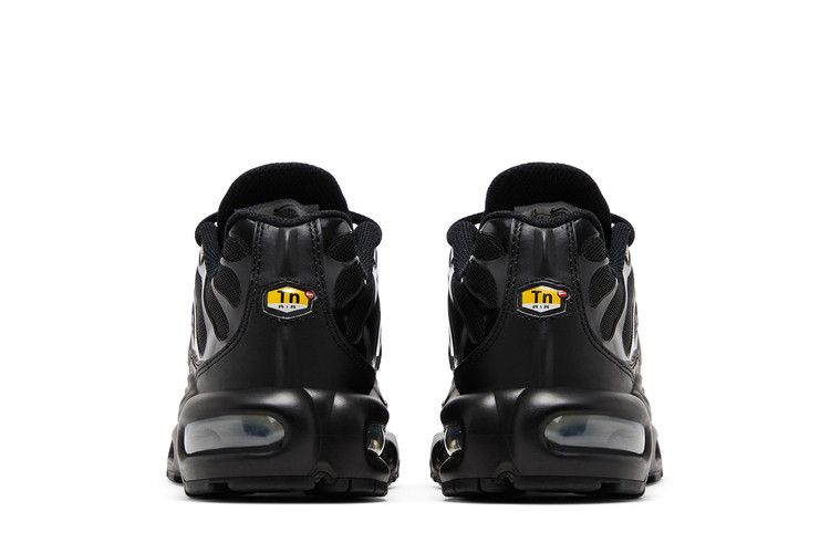 Nike Air Max Plus Triple Black (Women's)