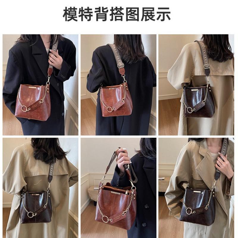 Premium Texture Small Bag Women's Autumn and Winter New Retro Bucket Bag Fashionable Versatile Commuter Messenger Bag