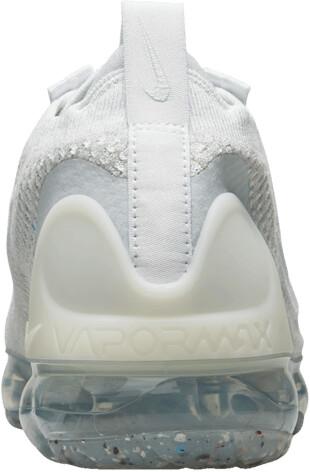 Кроссовки Nike Air VaporMax 2021 FK Women белый/чистая платина/металлическое серебро/белый