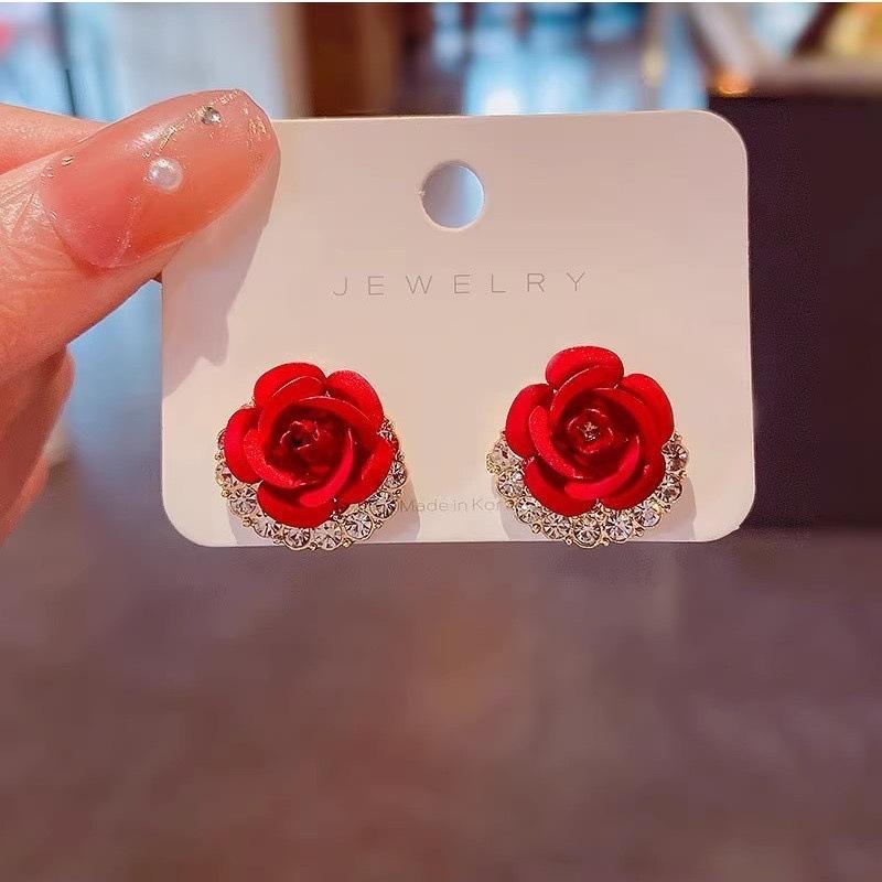 Elegant and high-end rose rhinestone earrings women's diamond-encrusted flower stud earrings fashionable new temperament trendy earrings