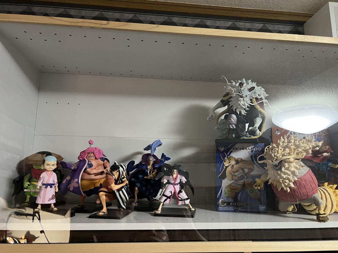 

[USED] Nine Red Scabbards Figures Ichiban Kuji