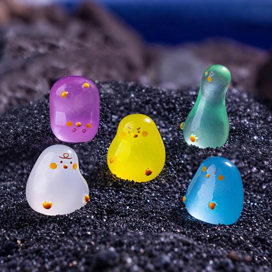 12 Pcs Mini Duck Ornaments Resin Glow-in-the-Dark Duck Figurines Miniature Duck Statues for DIY Crafts Miniature Landscape Decoration